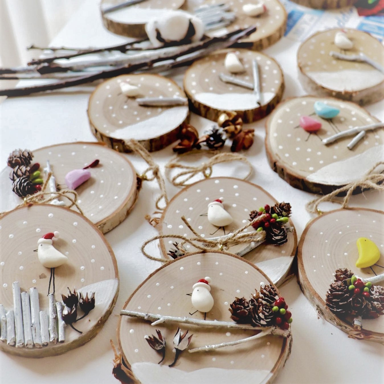 麻生地 麻 生地 岐阜 販売 エコクラフト ナッツミックス ホワイトスターフィッシュ ミニ鉢 ビーチシェル かわいい 映える アーチン ウニ殻 シナマイロール 生地 フラワーアレンジメント リネン 自然素材 素材 シーナマイ 卸売り ラッピング ドライフラワー 天然素材 ラフィア 可愛い アート 工作 通販 ラフィアファイバー ジュート ヒトデ スターフィッシュ 流木 リサイクルガラスカレット 広葉樹の輪切り ドンゴロス 激安 人気 おすすめ 売れ筋 格安 インテリア 手作り で作る花 飾り 問屋 手芸 麻ひも ネットショップ オンラインショップ ネット通販 売っているお店 売っているところ 取扱い店