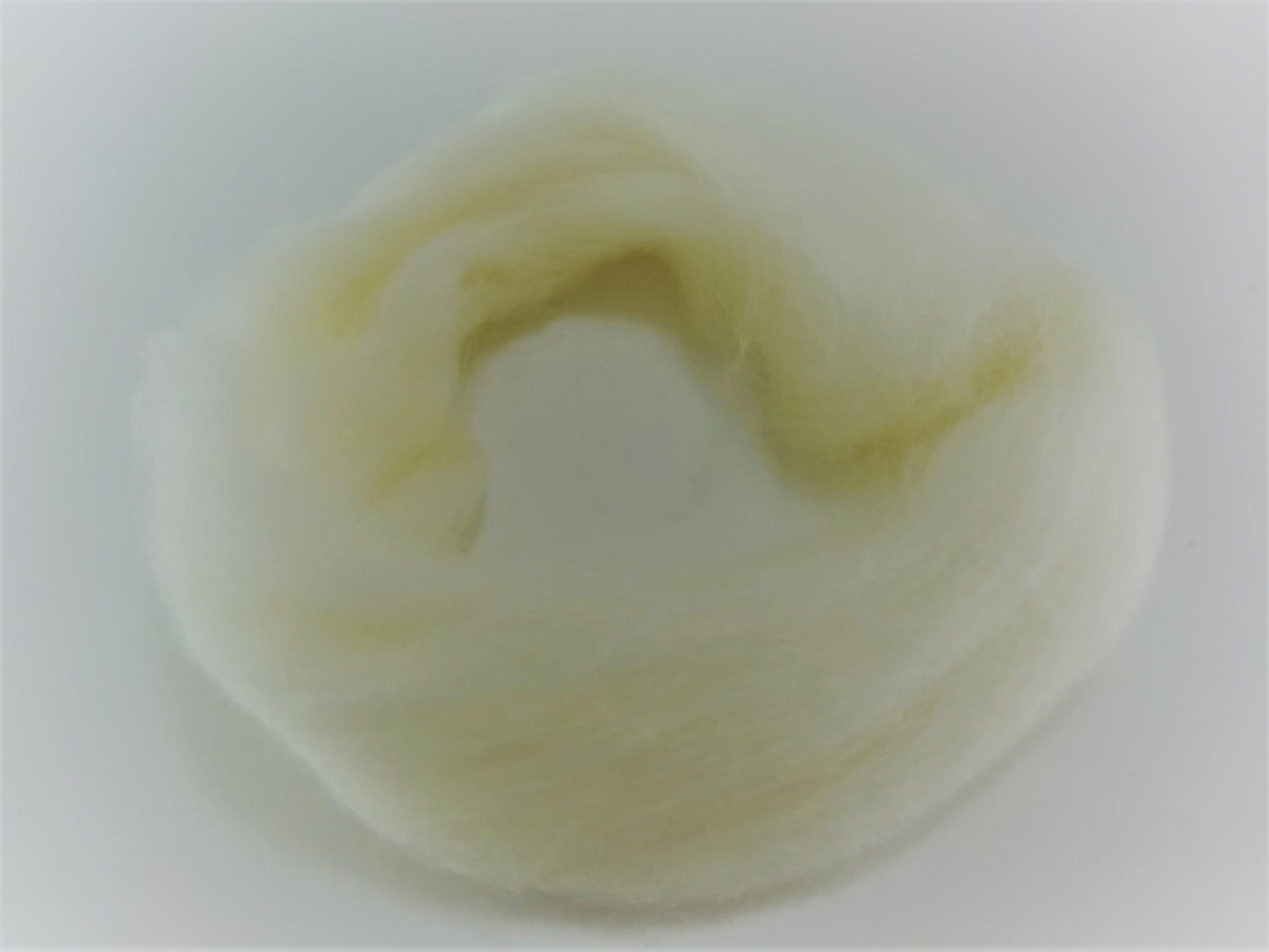 シープヘアー（羊毛）ホワイト　約１０ｇ
